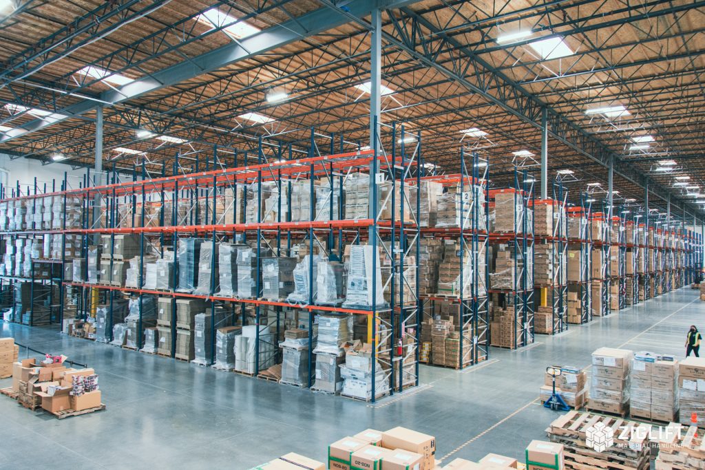 Rows of industrial pallet racks loaded with pallets in a Nashville warehouse